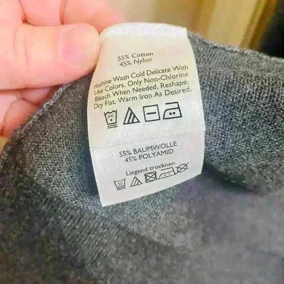 Eddie Bauer Gray Cardigan with Faux Gemstone Buttons and Patterned Top XL - Picture 9 of 11